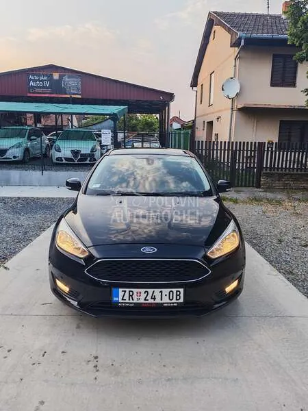 Ford Focus 2015 photo 2
