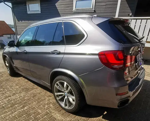 BMW X5 2016 photo 2