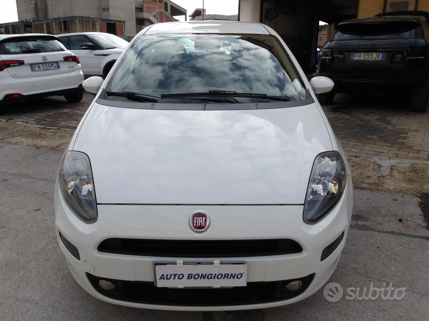 Fiat Punto 2015 photo 2