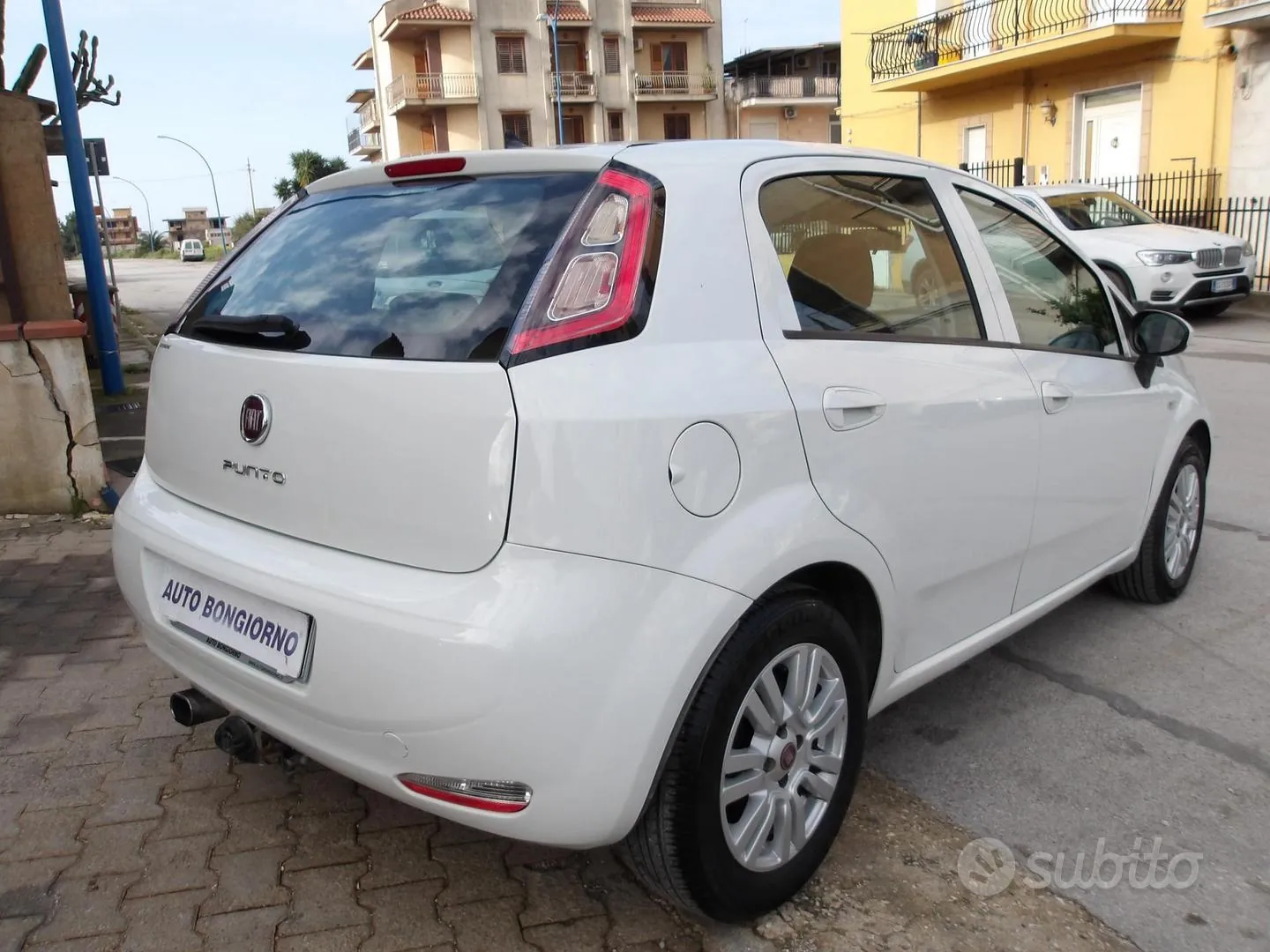Fiat Punto 2015 photo 5