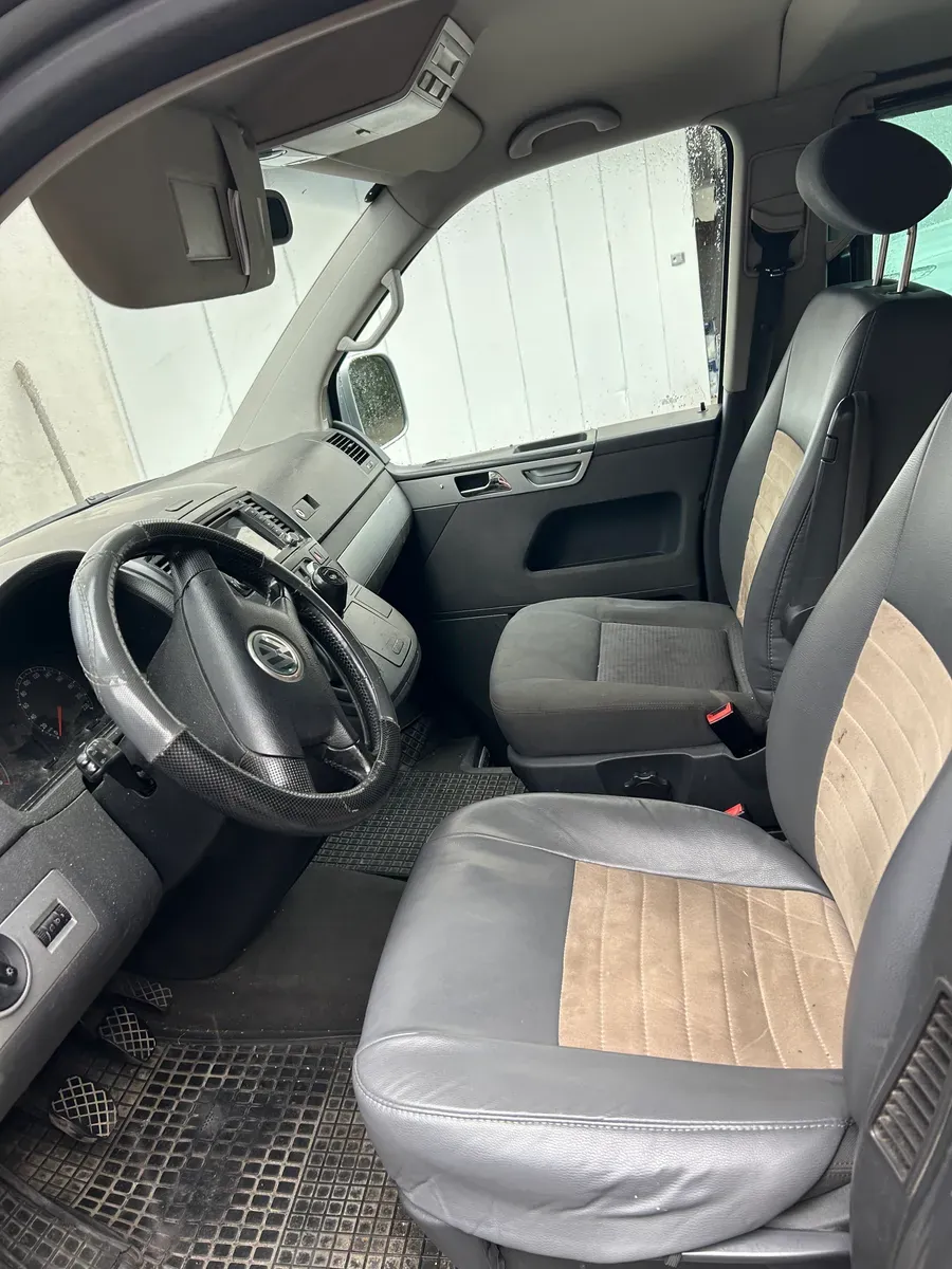 Volkswagen Multivan 2003 photo 3
