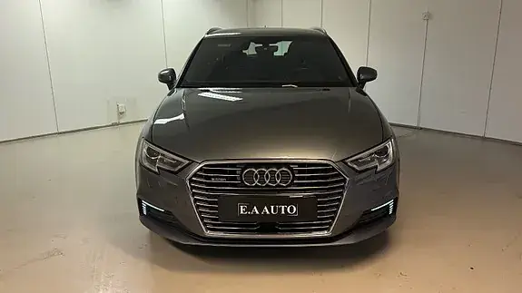 Audi A3 2017 photo 2