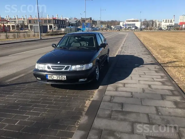 Saab 9-3 2002 photo 2