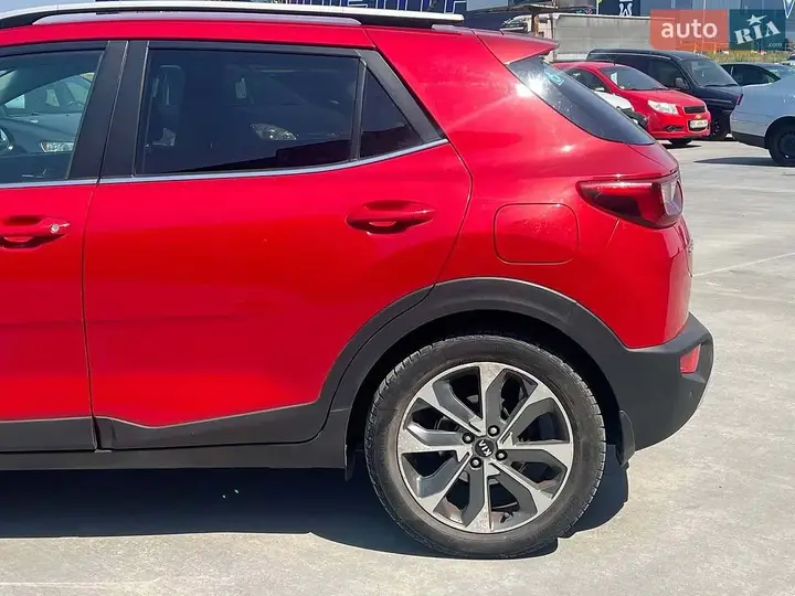 Kia Stonic 2017 photo 5