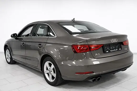 Audi A3 2015 photo 4