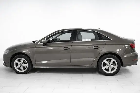 Audi A3 2015 photo 5