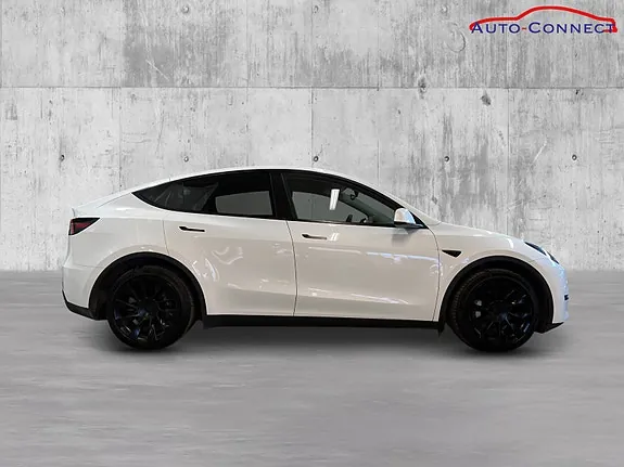Tesla Model Y 2024 photo 5