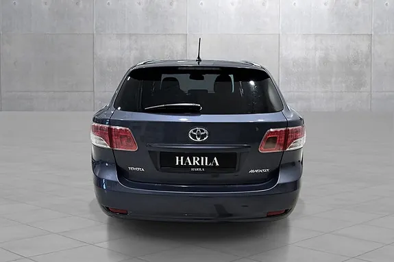 Toyota Avensis 2009 photo 5
