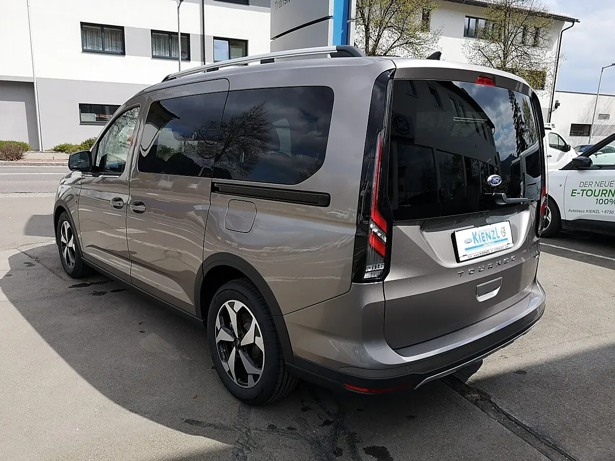 Ford Tourneo 2026 photo 2