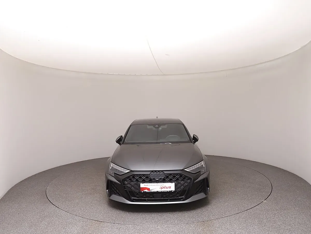 Audi A3 2024 photo 3