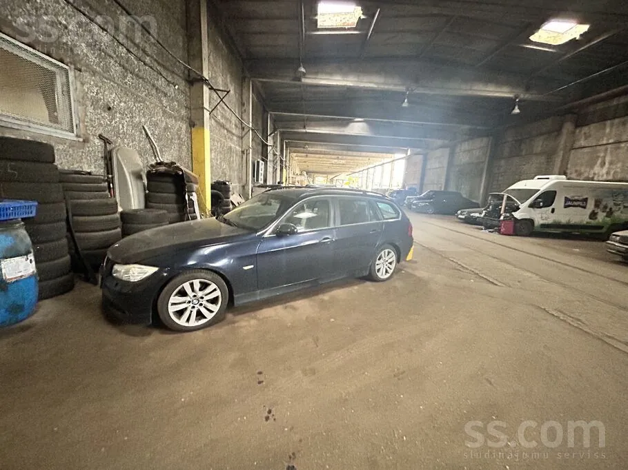 BMW 325 2007 photo 2