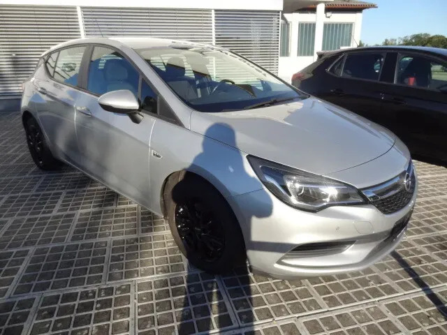 Opel Astra 2016 photo 3
