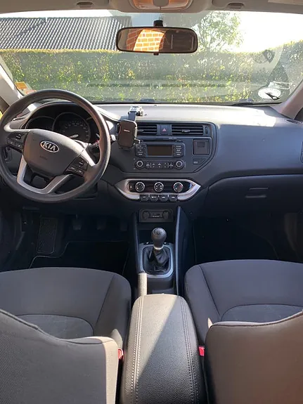 Kia Rio 2013 photo 5