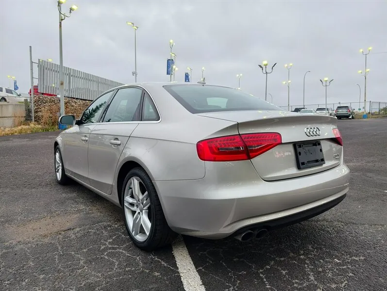 Audi A4 2013 photo 3