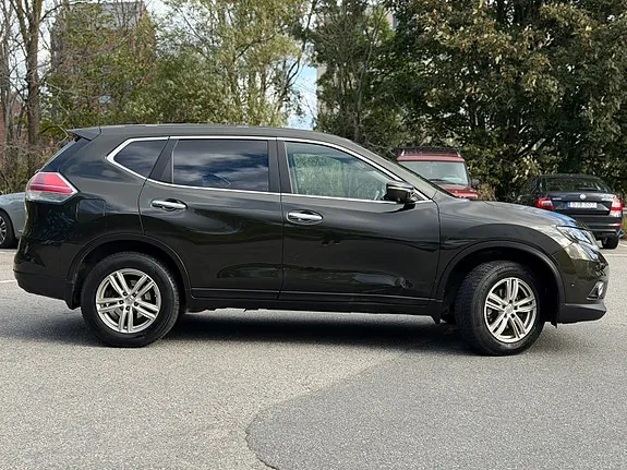 Nissan X-Trail 2015 photo 2