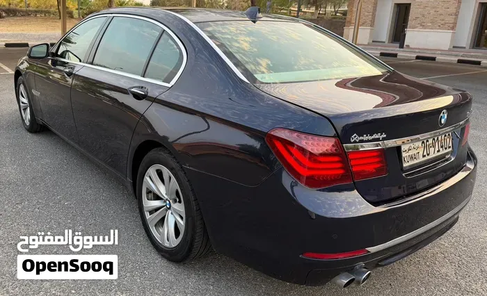 BMW 7 Series 2013 photo 3