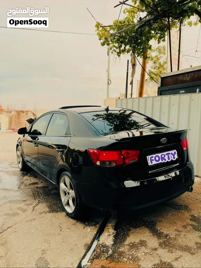 Kia Forte 2012 photo 2