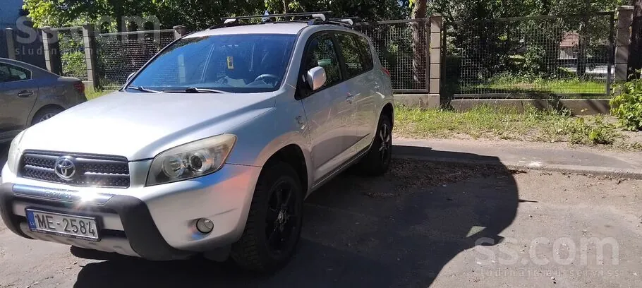 Toyota Rav4 2008 photo 2