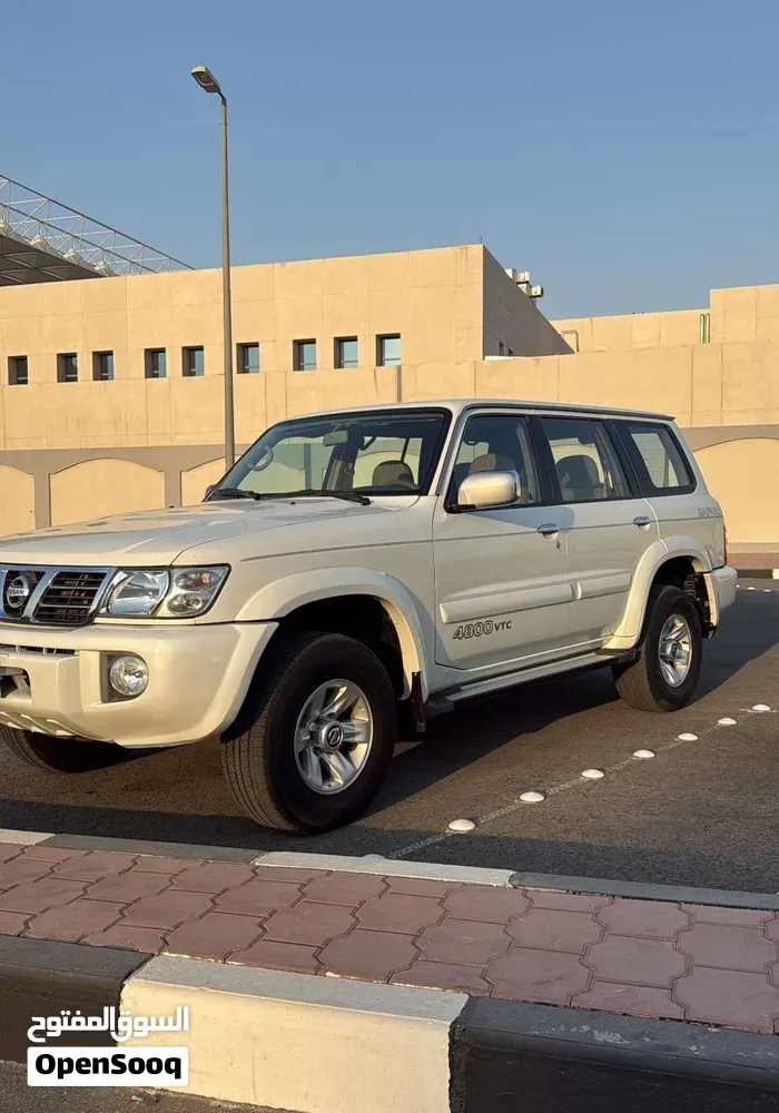 Nissan Patrol 2012 photo 4