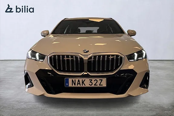 BMW 520D 2026 photo 5