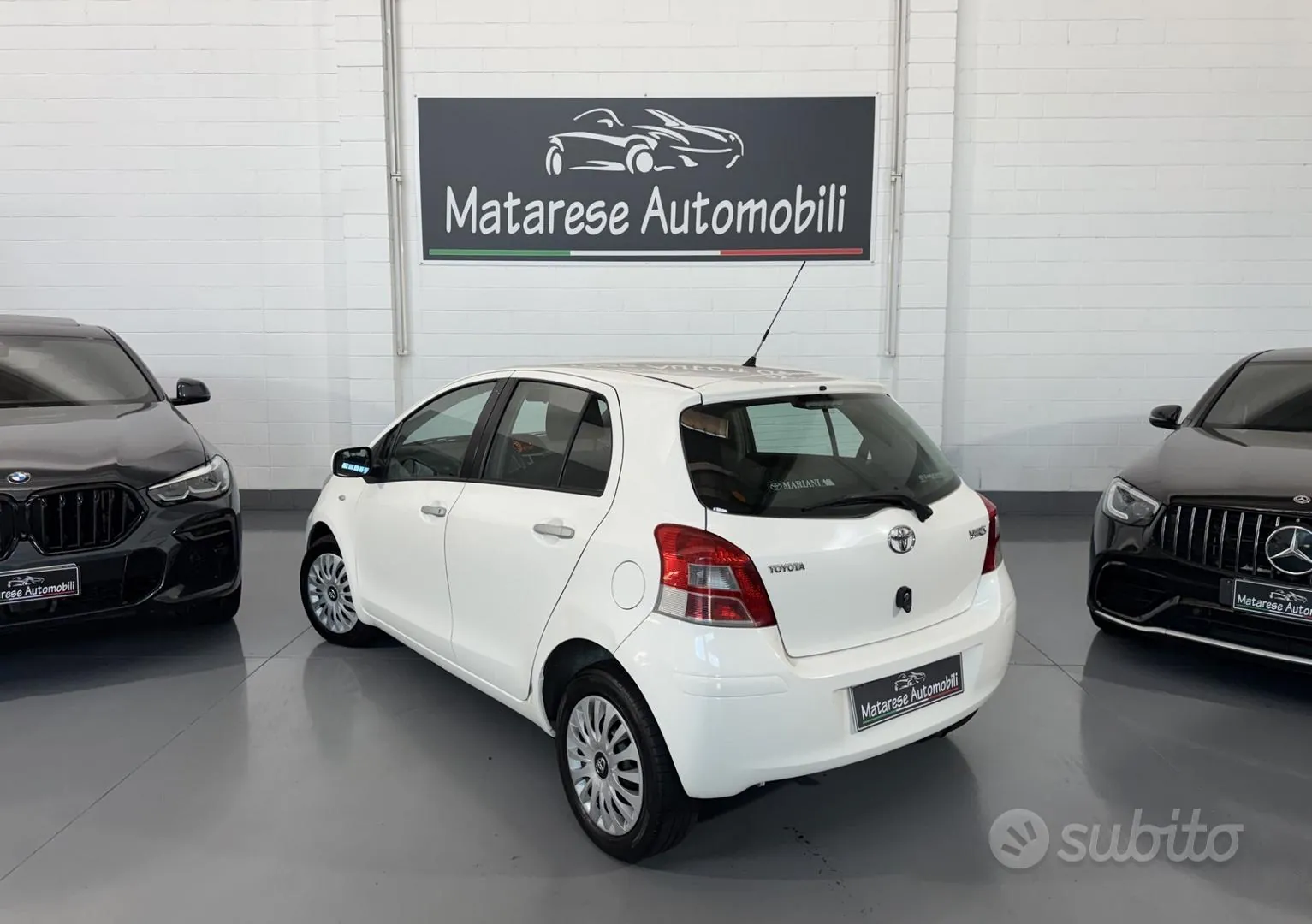 Toyota Yaris 2011 photo 3