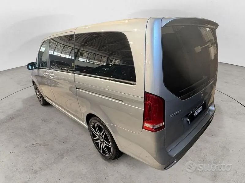 Mercedes-Benz V-Class 2023 photo 4