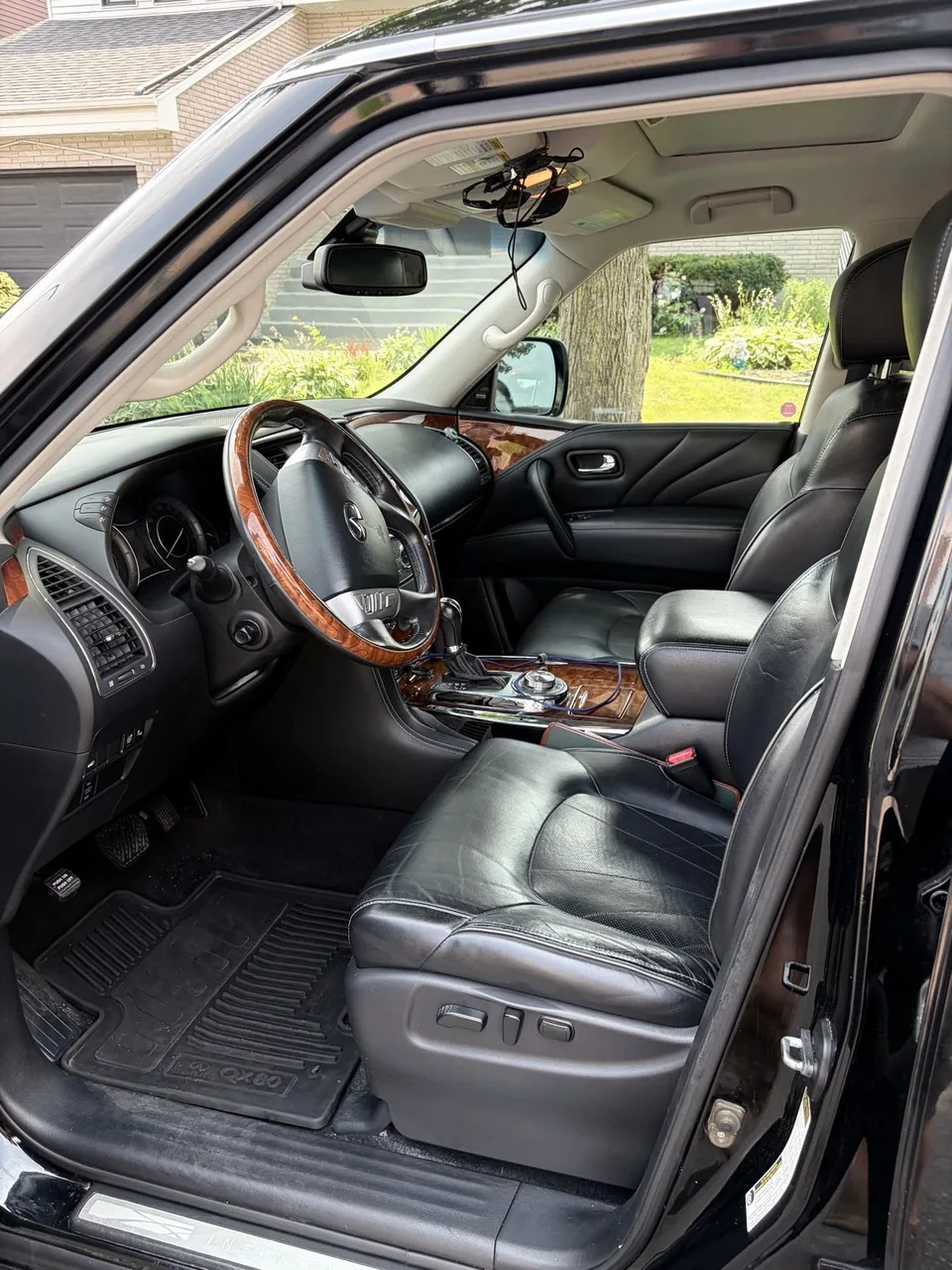 Infiniti Qx80 2016 photo 5