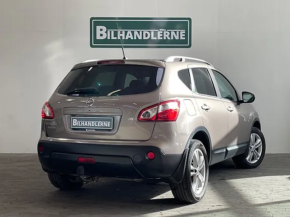 Nissan Qashqai 2011 photo 2