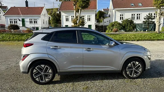 Hyundai Kona 2022 photo 3