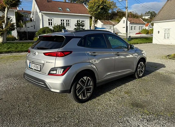 Hyundai Kona 2022 photo 2
