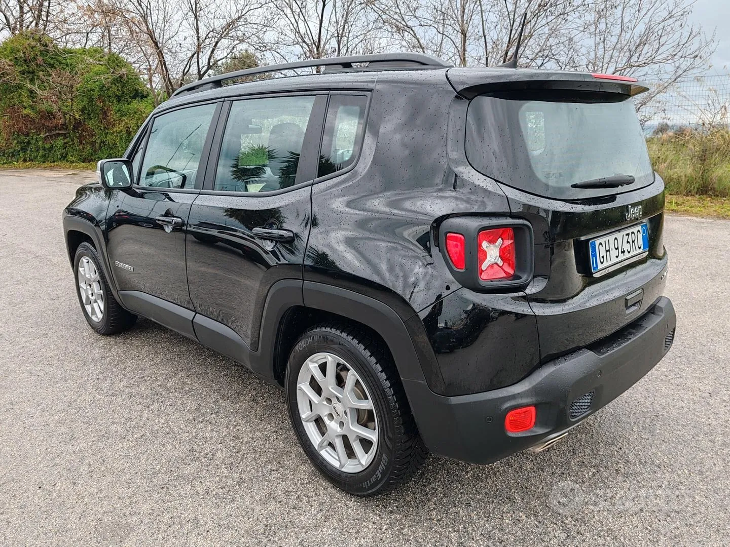 Jeep Renegade 2022 photo 2