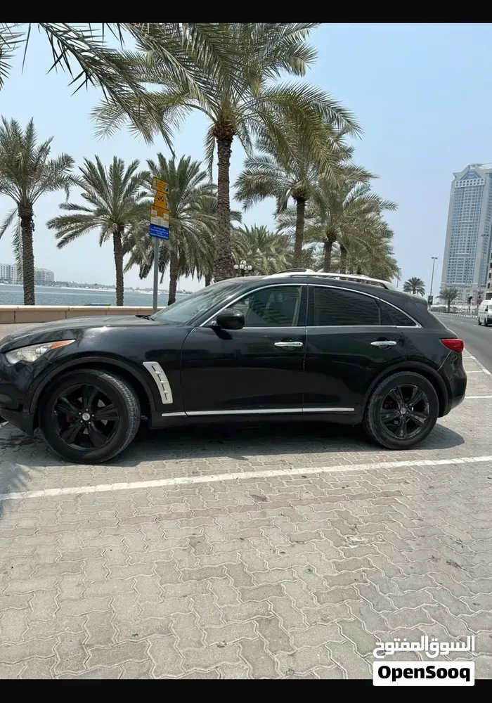 Infiniti Fx35 2011 photo 4