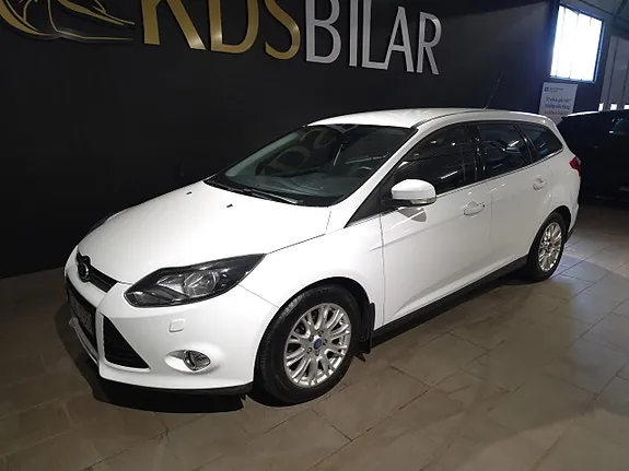 Ford Focus 2012 photo 2