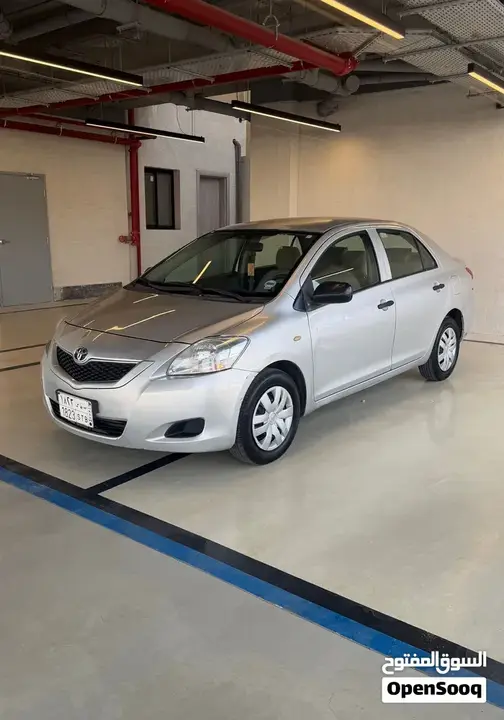 Toyota Yaris 2011 photo 3