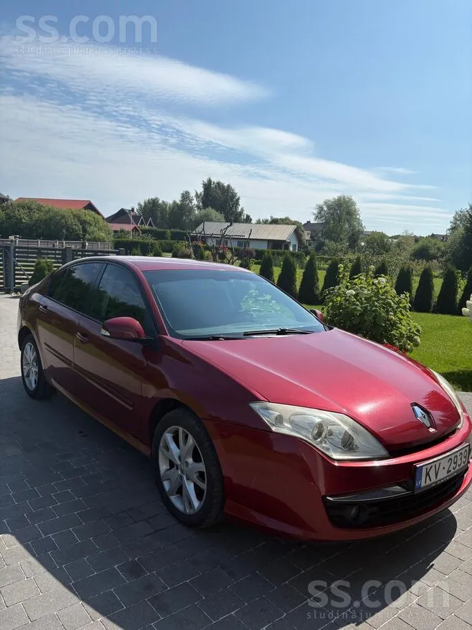Renault Laguna 2008 photo 2