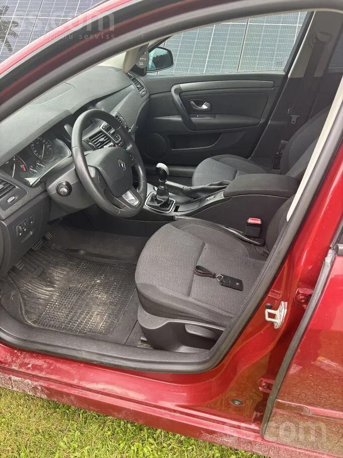 Renault Laguna 2008 photo 4