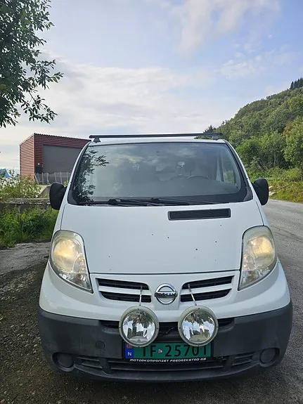 Nissan Primastar 2011 photo 3