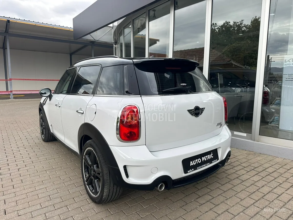 Mini Countryman 2012 photo 4