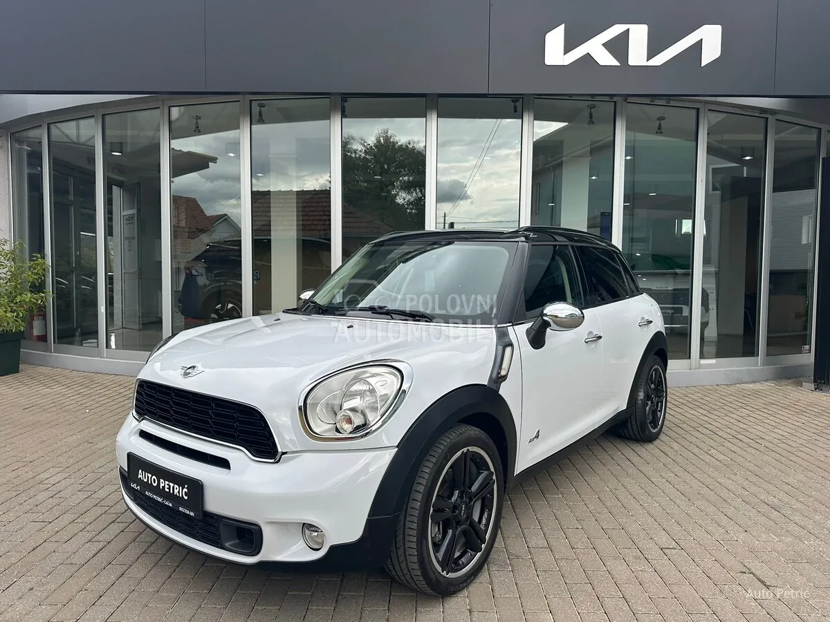 Mini Countryman 2012 photo 2
