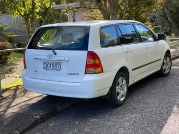 Toyota Corolla 2004 photo 3