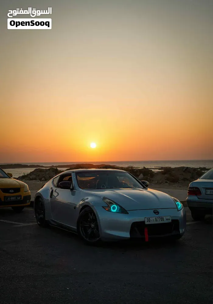 Nissan Z 2014 photo 2