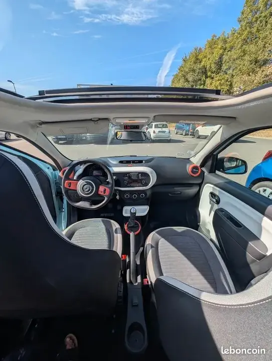 Renault Twingo 2016 photo 2