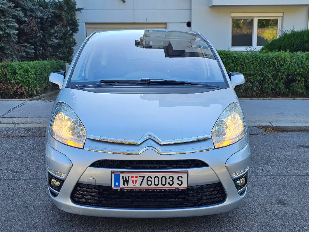Citroen C4 Picasso 2013 photo 2