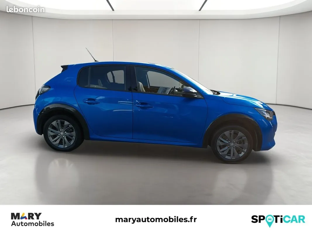 Peugeot 208 2022 photo 5