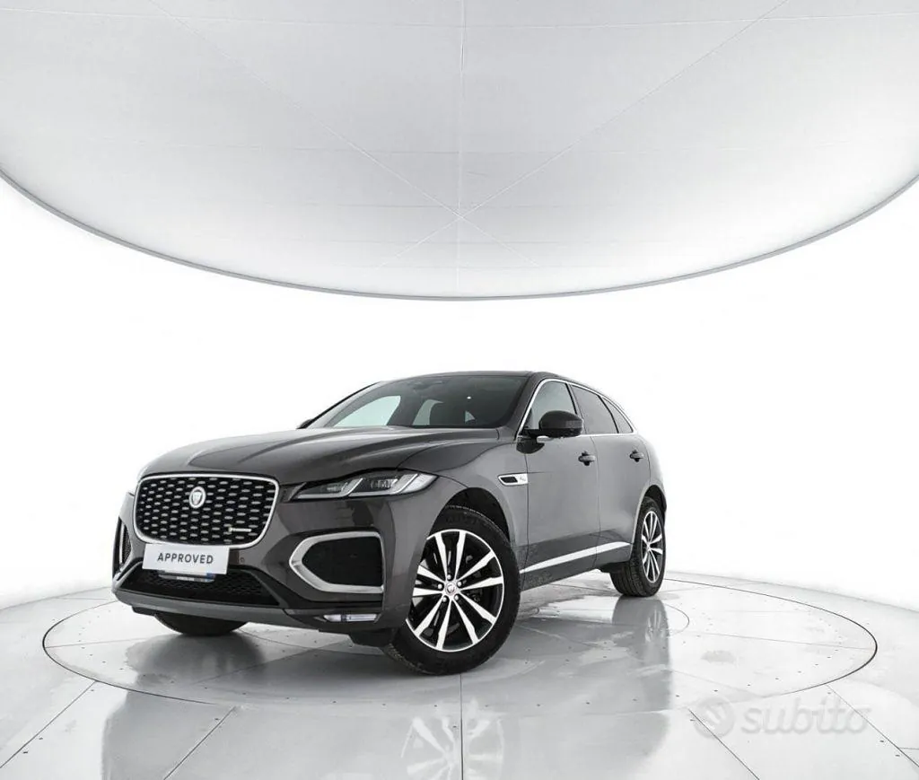 Jaguar F-Pace