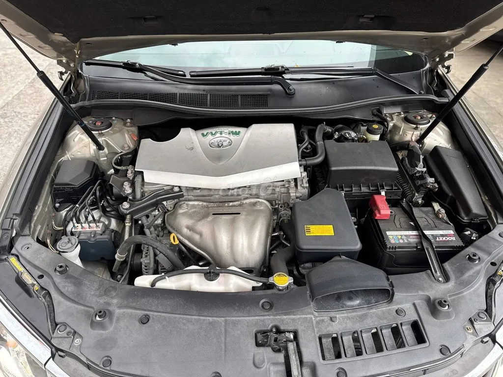 Toyota Camry 2015 photo 2
