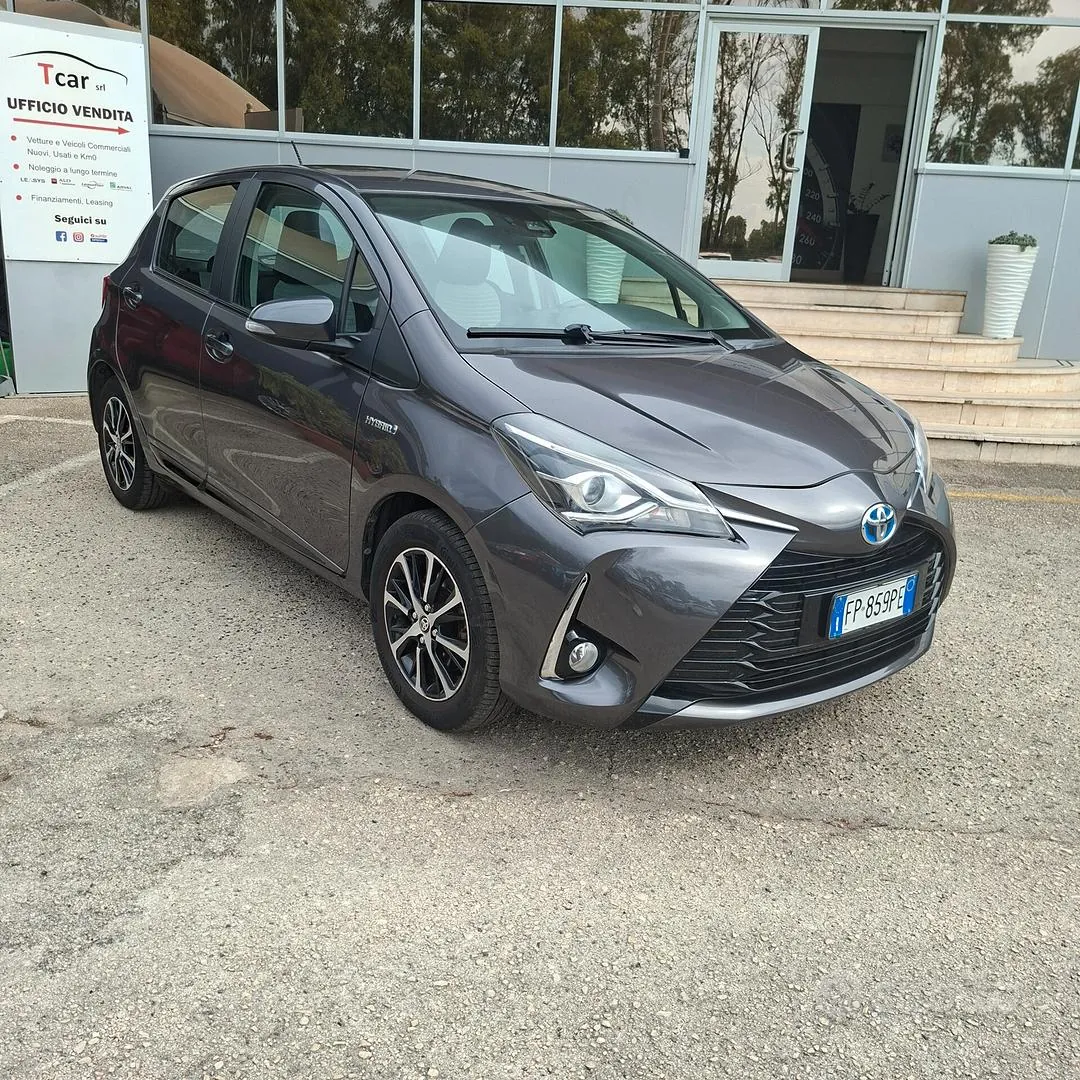 Toyota Yaris 2018 photo 3