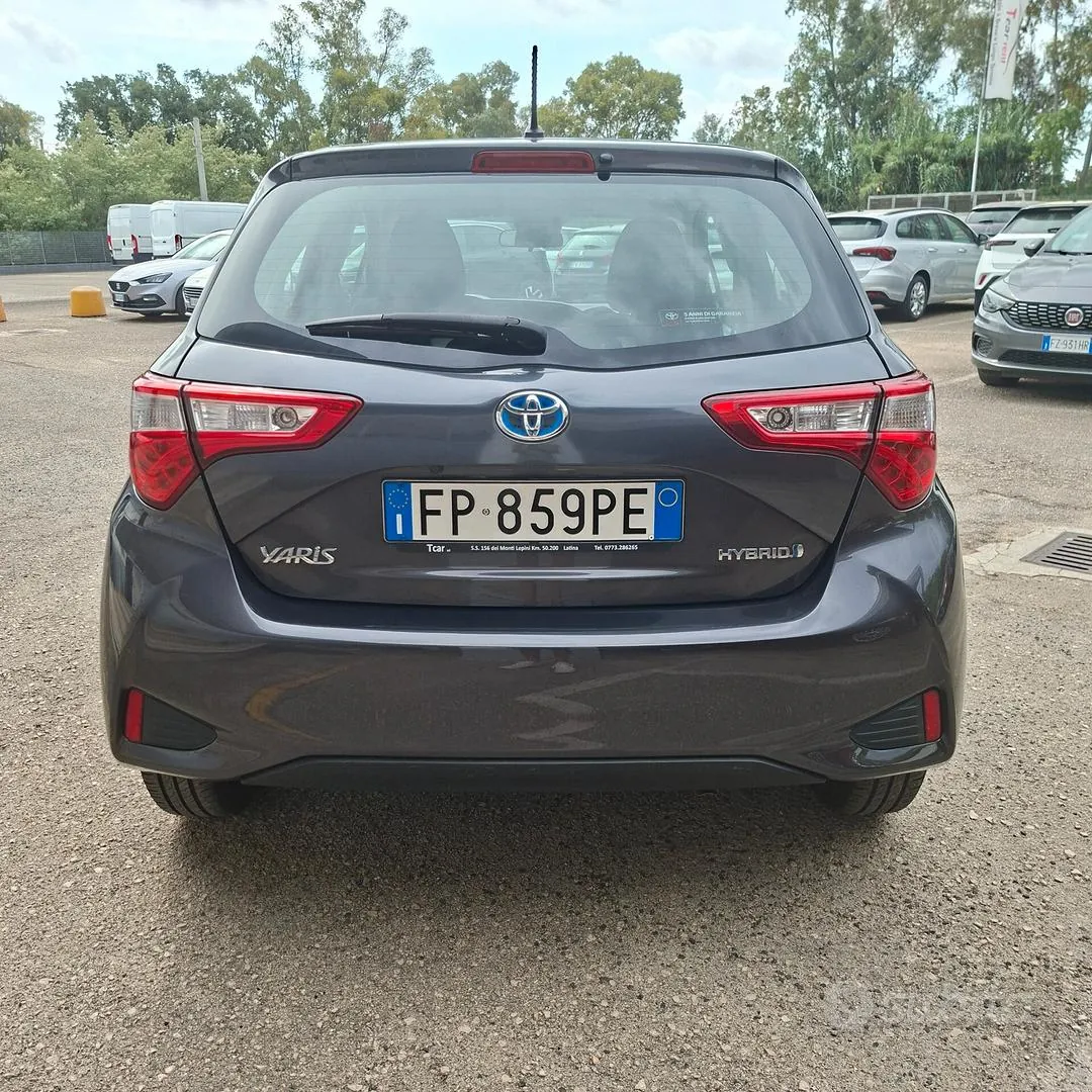 Toyota Yaris 2018 photo 4