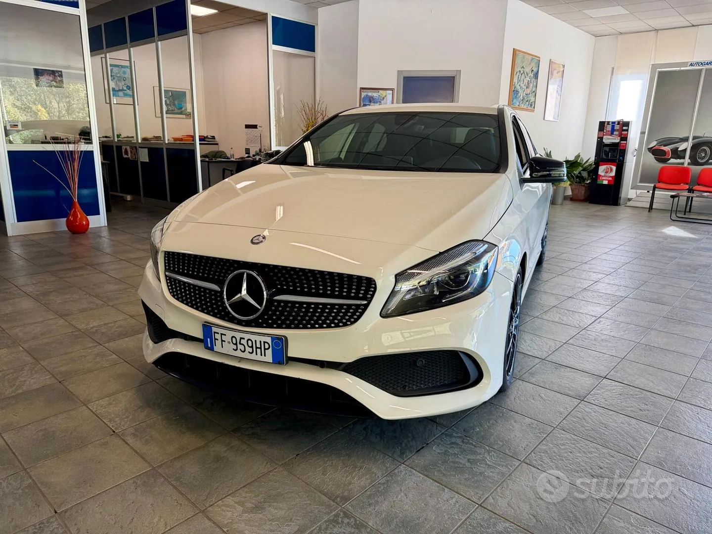Mercedes-Benz A 180