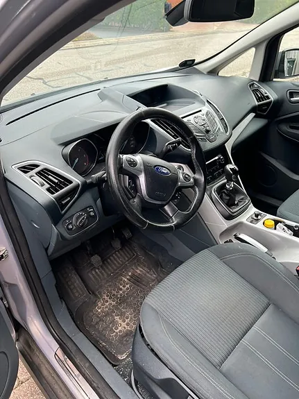 Ford C-Max 2011 photo 5